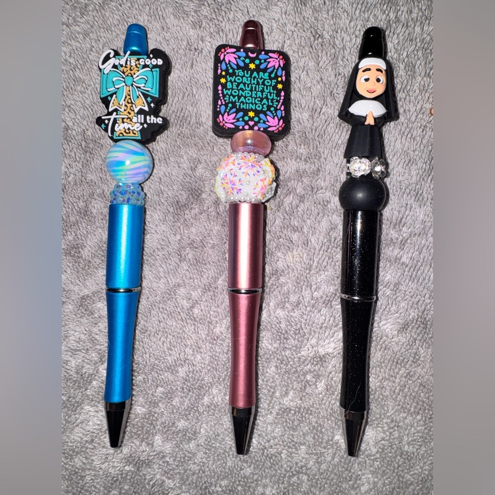 Handmade Pens buyers choice of one - Picture 2 of 3